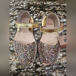 Gold Glitter Dress Shoes with Strap